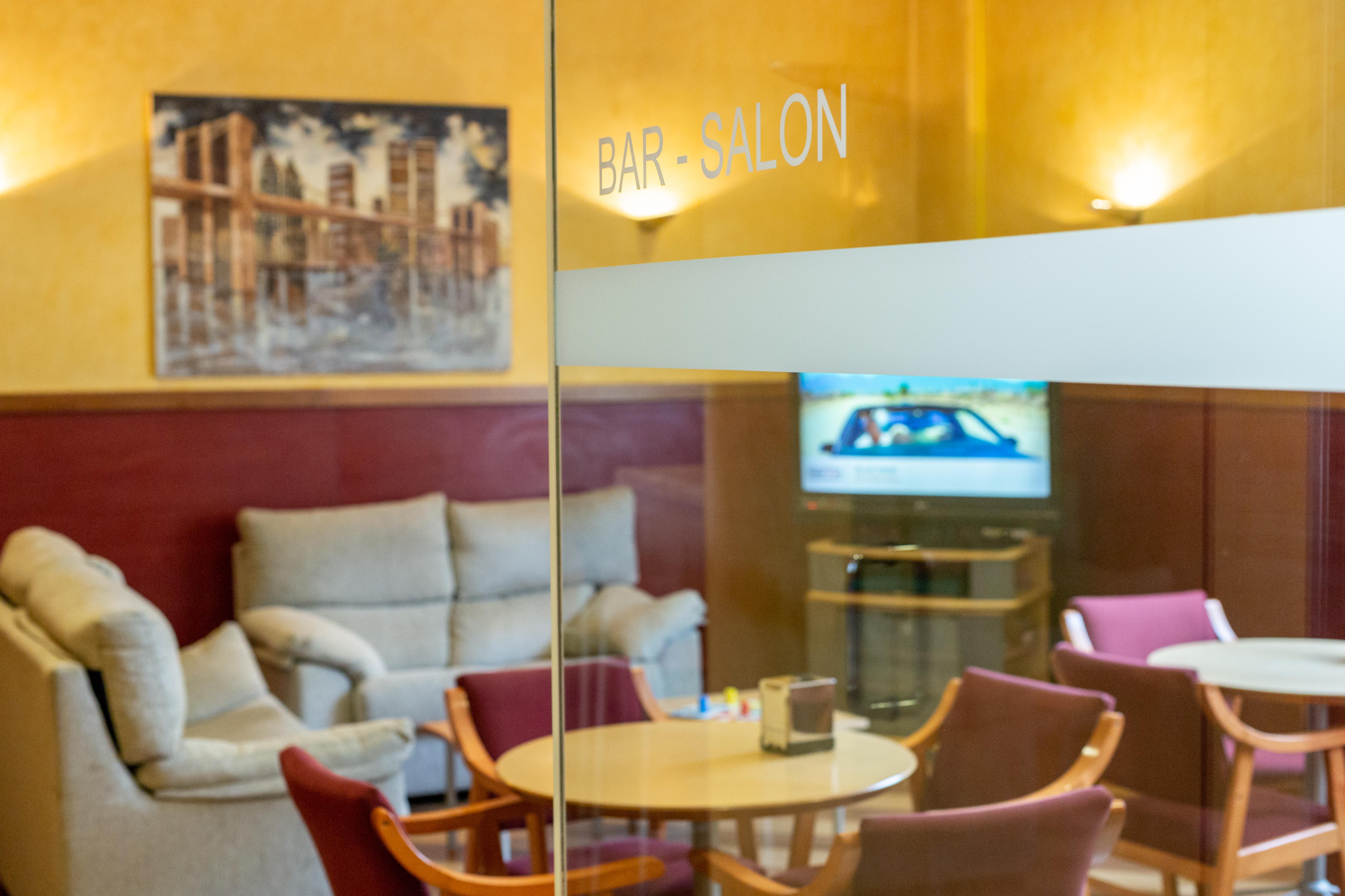 Hotel Ciudad Onís Dış mekan fotoğraf
